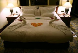 开夜床,温馨开夜床，打造舒适睡眠时光